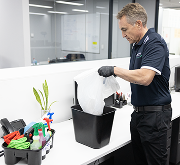 0C7A8643 Fiacon Cleaning Services